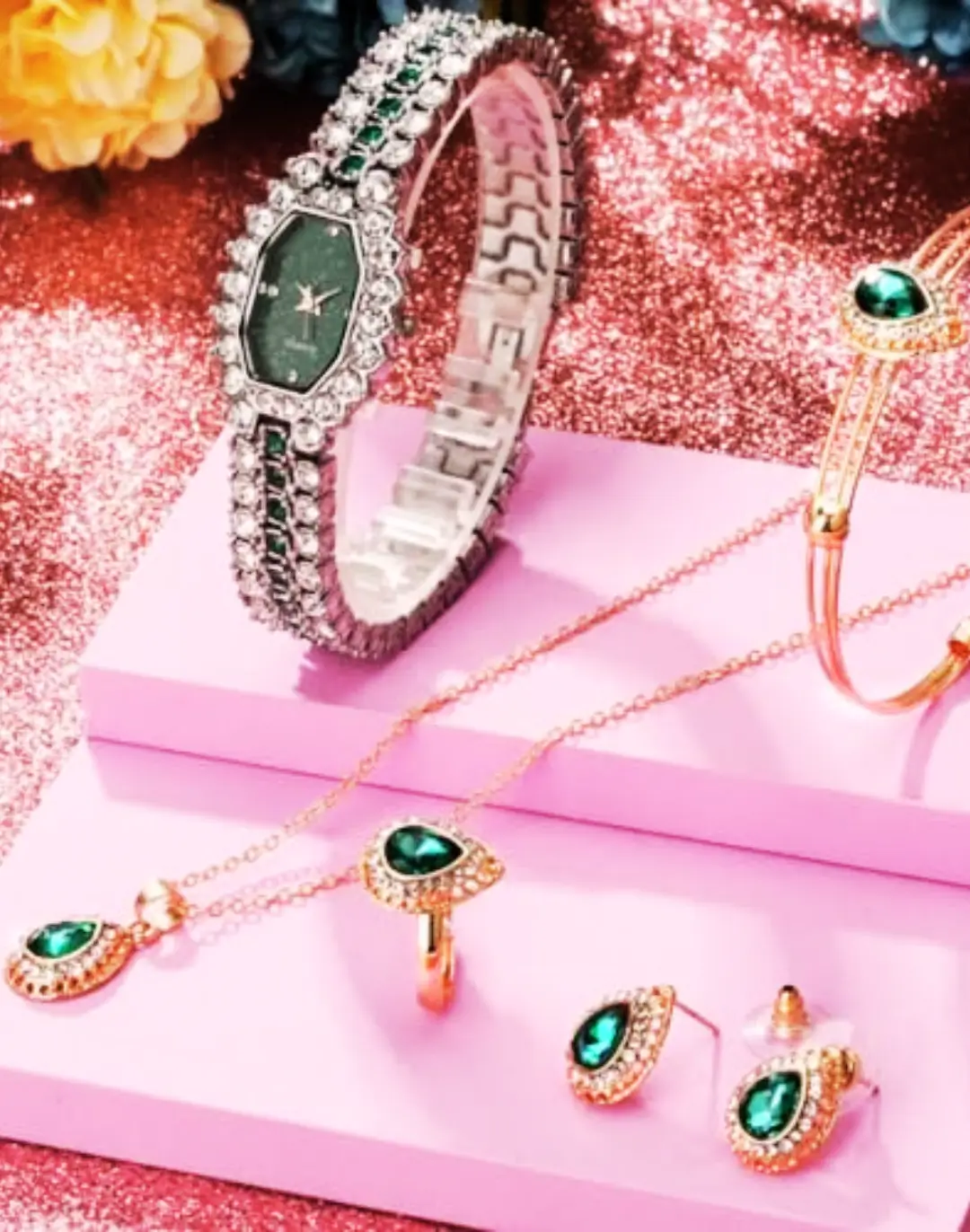 Conjunto Completo, Relógio, Pulseira, Brincos e Anel Ajustável