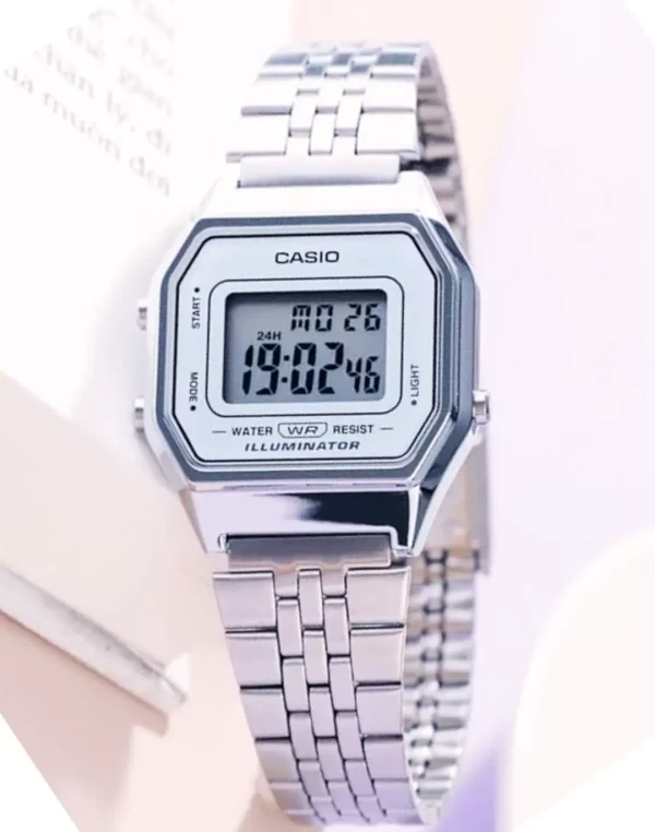 Relógio Feminino Digital Casio Vintage LA680WA-7DF